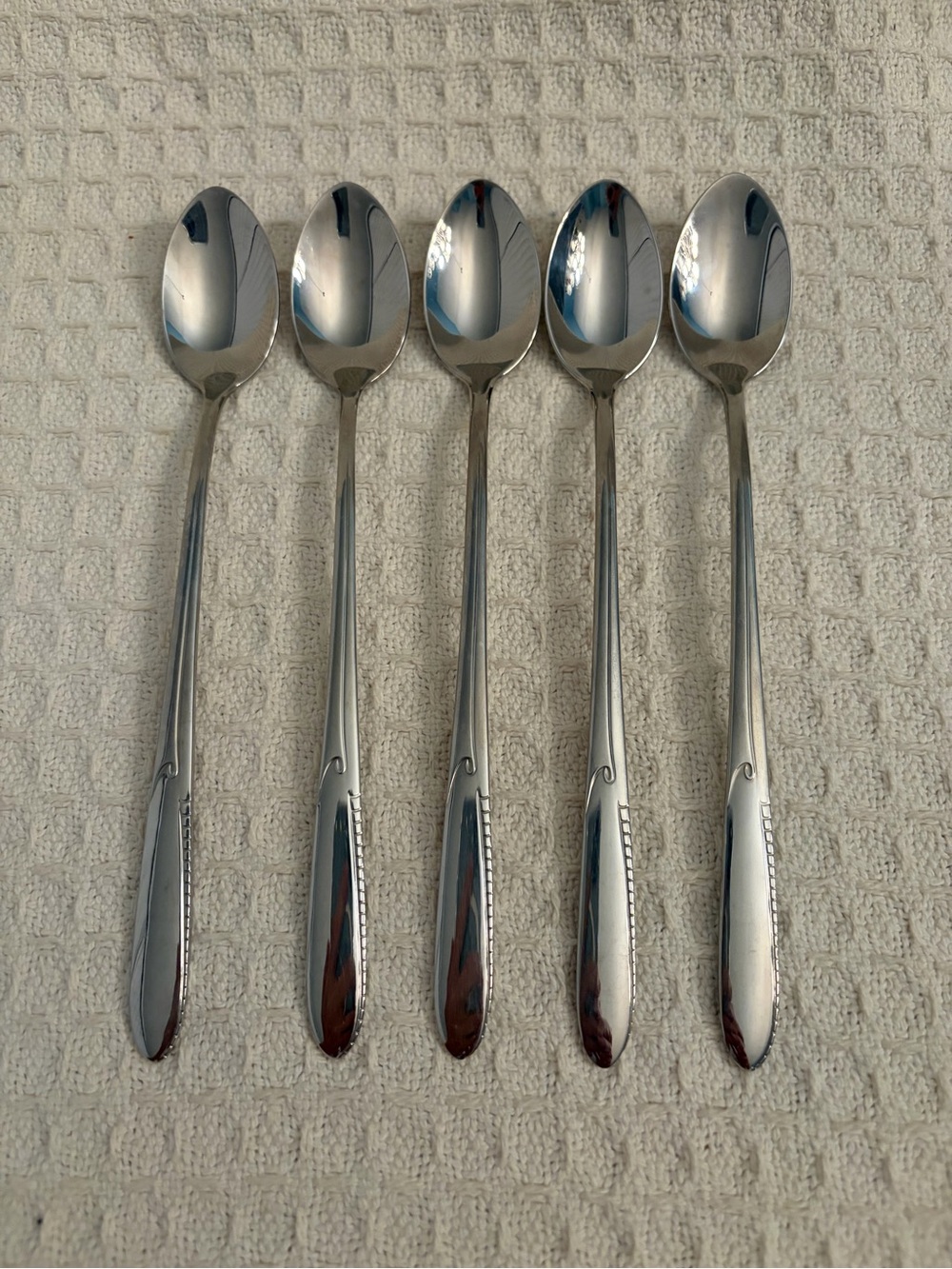 Vintage Apothecary Stainless Steel Long Handle Dessert/ Ice Tea Spoons  Set Of 5